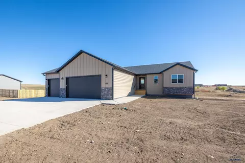 24014 Bridle Ridge Ct, Rapid City, SD 57701