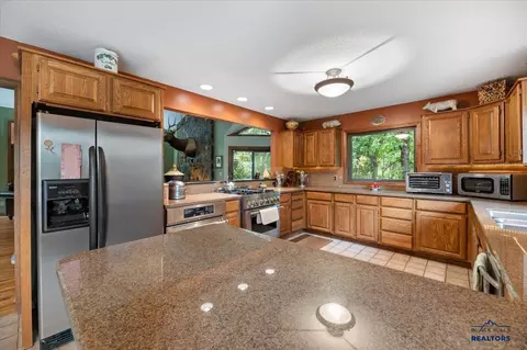 194 Pine Cone Ave, Spearfish, SD 57783 photo 11