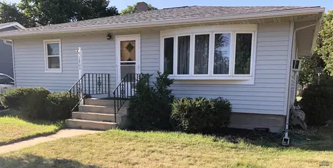 1203 E St Cloud St #1203 EAST ST CLOUD STREET, Rapid City, SD 57701