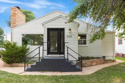 2124 4th Ave, Rapid City, SD 57702