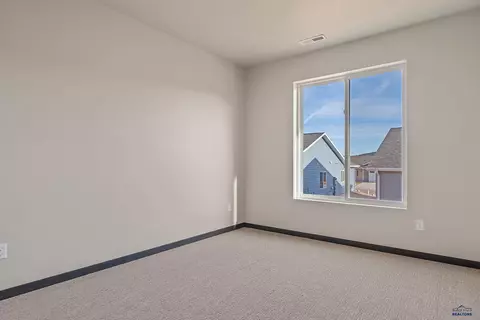 2208 Quartzite Dr, Sturgis, SD 57785 photo 11