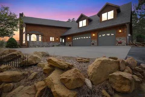 4701 Westridge Rd, Rapid City, SD 57702