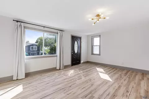 128 Doolittle Dr, Rapid City, SD 57701 photo 3