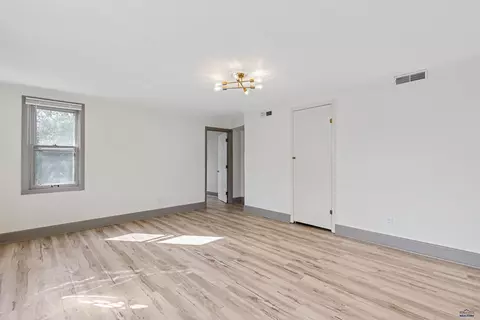 128 Doolittle Dr, Rapid City, SD 57701 photo 5