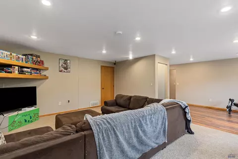 7065 Townsend, Summerset, SD 57718 photo 20