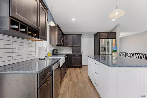 7065 Townsend, Summerset, SD 57718 photo 9