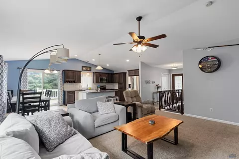 7065 Townsend, Summerset, SD 57718 photo 5
