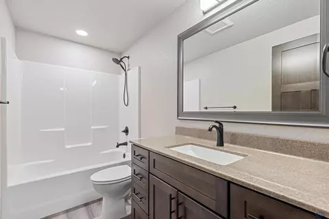 8072 Foley Dr, Summerset, SD 57769 photo 18