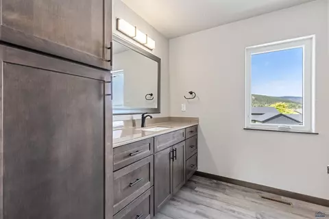 8072 Foley Dr, Summerset, SD 57769 photo 15