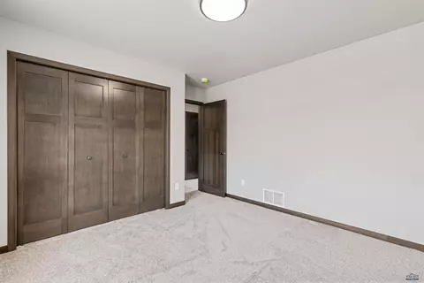 8072 Foley Dr, Summerset, SD 57769 photo 13
