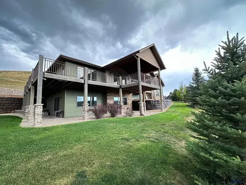 5410 Cornell Ct, Rapid City, SD 57702