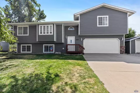 8487 Winchester Ct, Piedmont, SD 57769