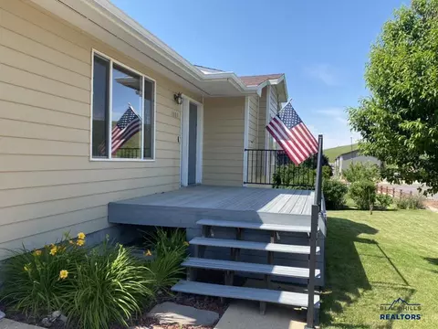 1007 S 35th St, Spearfish, SD 57783 photo 17