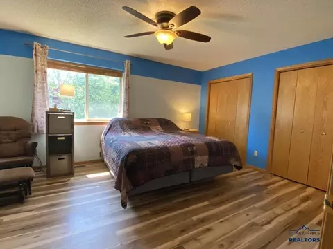 1007 S 35th St, Spearfish, SD 57783 photo 6