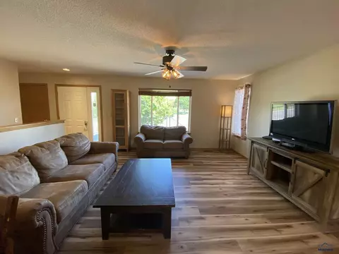 1007 S 35th St, Spearfish, SD 57783 photo 3