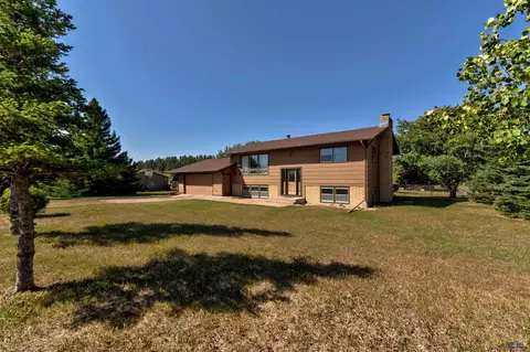 10255 Pioneer Ave, Rapid City, SD 57702