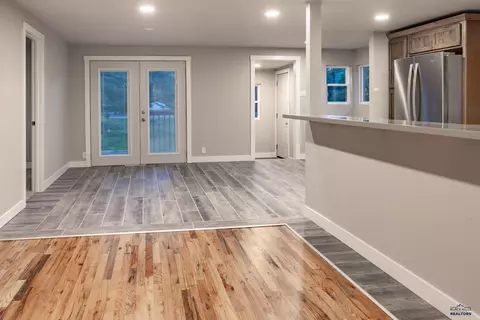 434 8th, Sturgis, SD 57785 photo 8
