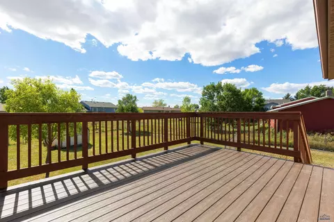 607 Bluebird Dr, Box Elder, SD 57719 photo 32