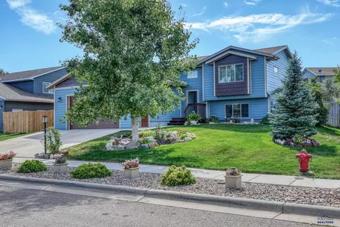 235 Eli Dr, Rapid City, SD 57701