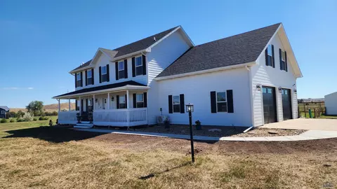 1687 Green Meadows Dr, Piedmont, SD 57769