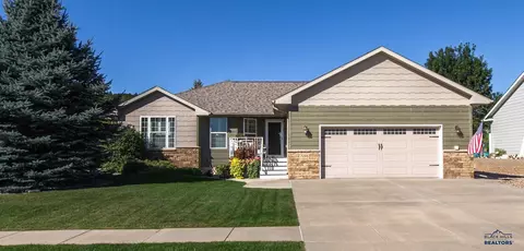 7295 Castlewood Dr, Summerset, SD 57718