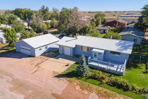 506 Fisk, Newell, SD 57760