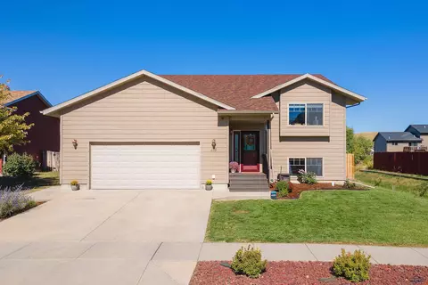 116 Adonia Ln, Rapid City, SD 57701