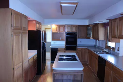 2304 Colorado, Sturgis, SD 57785 photo 2