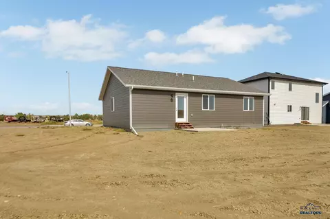 328 Northern Lights Blvd E, Box Elder, SD 57719 photo 17