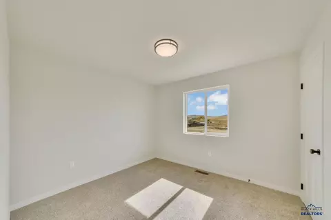 328 Northern Lights Blvd E, Box Elder, SD 57719 photo 11