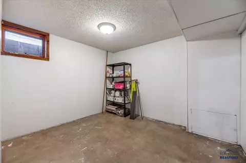 2305 S Baldwin, Sturgis, SD 57785 photo 21
