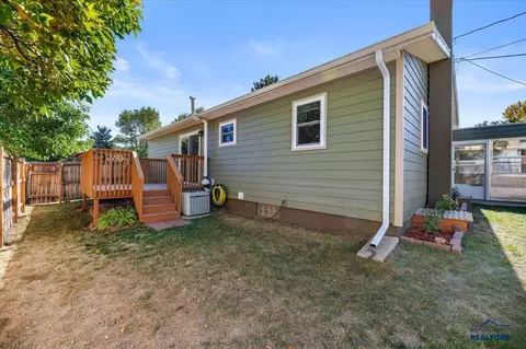 2305 S Baldwin, Sturgis, SD 57785 photo 30
