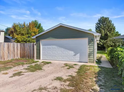 2305 S Baldwin, Sturgis, SD 57785 photo 32