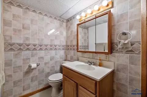 2305 S Baldwin, Sturgis, SD 57785 photo 22
