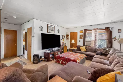 336 Grand Ave, Lead, SD 57754 photo 4