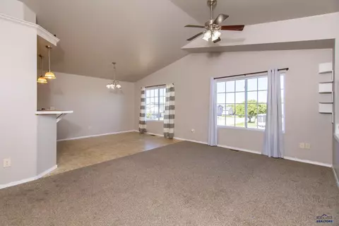 231 Freude Ln, Box Elder, SD 57719 photo 2