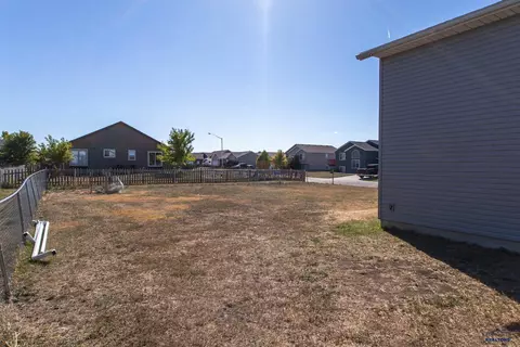 231 Freude Ln, Box Elder, SD 57719 photo 14