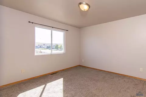 231 Freude Ln, Box Elder, SD 57719 photo 11