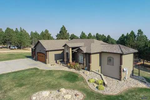 Exterior - 11850 Valley View Dr, Spearfish, SD 57783 photo 6 of 10