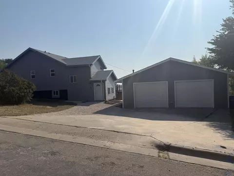 103 Doolittle, Rapid City, SD 57701 photo 2