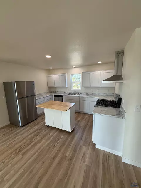 103 Doolittle, Rapid City, SD 57701 photo 5