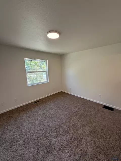 103 Doolittle, Rapid City, SD 57701 photo 9
