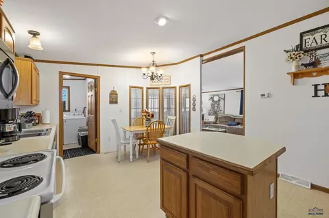 44 Taz, Hermosa, SD 57744 photo 8