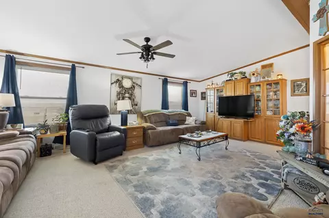 44 Taz, Hermosa, SD 57744 photo 2