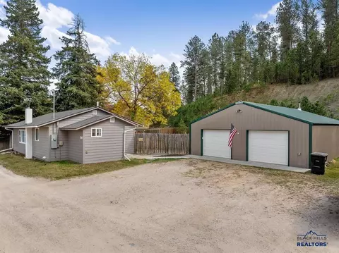 708 Wright St, Custer, SD 57730