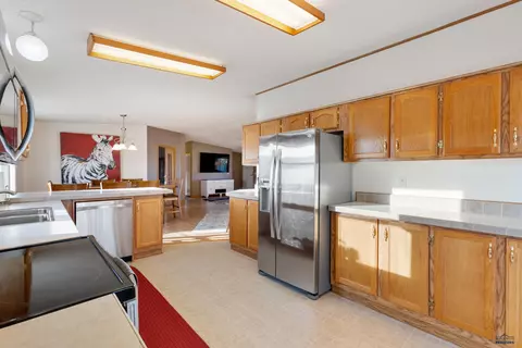 309 Kelly Ave, Wall, SD 57790 photo 12