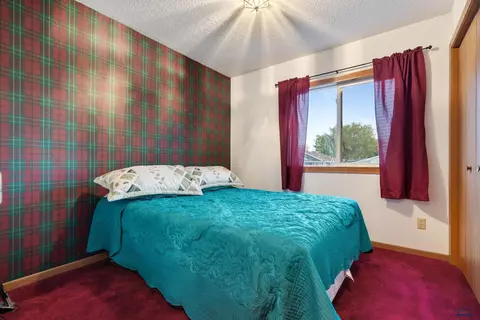 212 W 4th Ave, Wall, SD 57790 photo 19