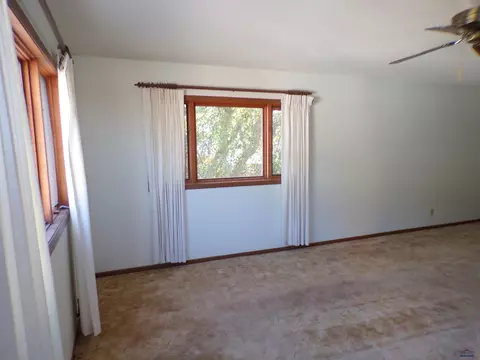 415 Spark St, Lead, SD 57754 photo 10