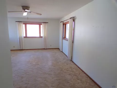 415 Spark St, Lead, SD 57754 photo 9