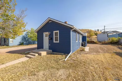 1416 5th St, Rapid City, SD 57701